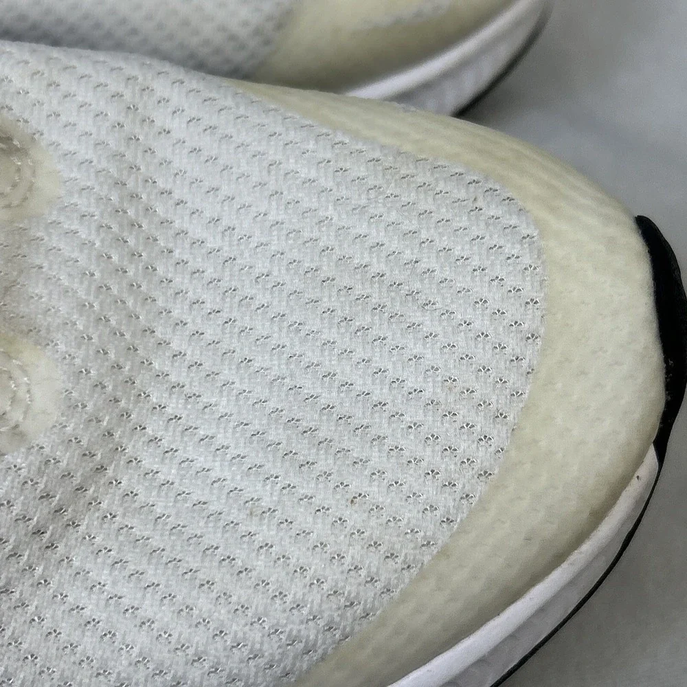 Nike Air Zoom Shoes Youth 7 Womens 8.5 DA1242-101 White Neon Swoop Logo Running‎